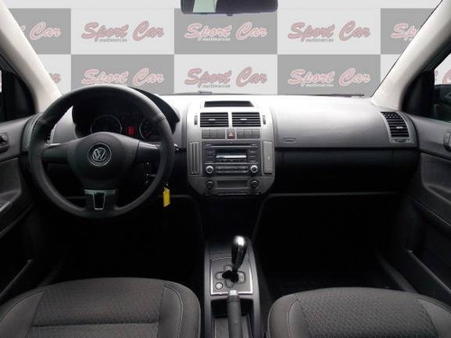 Imagem 4 de 15 de Volkswagen Polo Sedan 1.6 Mi Comfortline 8v Flex 4p