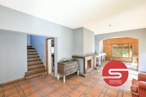 Casa Venta Barrio Fisherton 4 Dormitorios Jardín Piscina Cochera