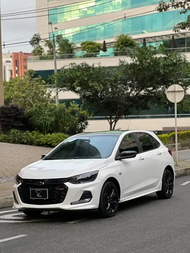 Chevrolet Onix 1.0T