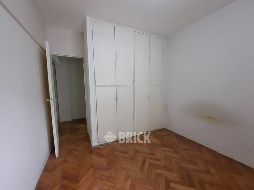 Suipacha Y Av. Cordoba - 36 M2 T/a Nuevo T/sol T/externo Apto Profesional