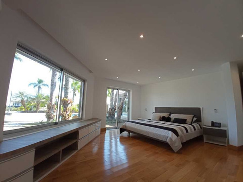 Imagen 19 de 29 de Se Vende Casa 900 M² 6h/7b/10pe La Lagunita