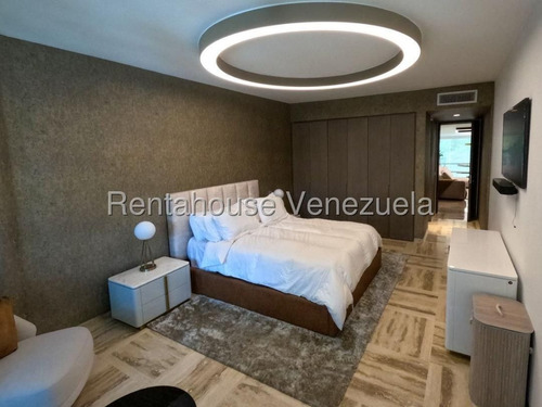 Csalad Apartamento (dúplex) En Venta En Campo Alegre, Distrito Metropolitano