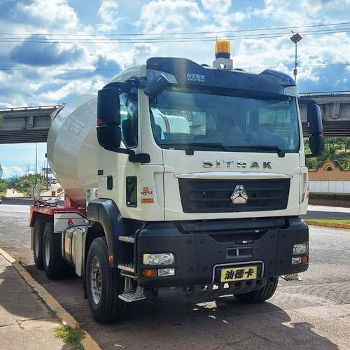 Imagen 1 de 13 de Camión Olla Revolvedora 8m3 Chasis Sitrak, Hormigonera
