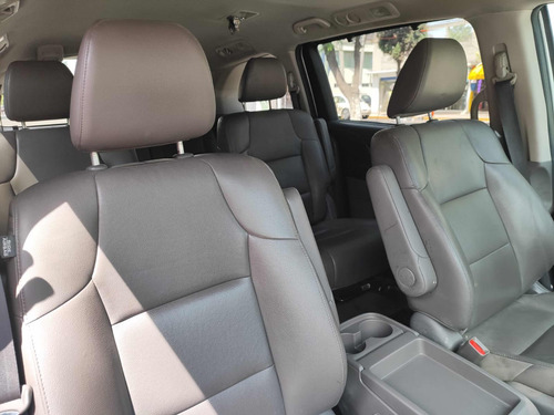 Honda Odyssey 3.5 Touring V6/ At