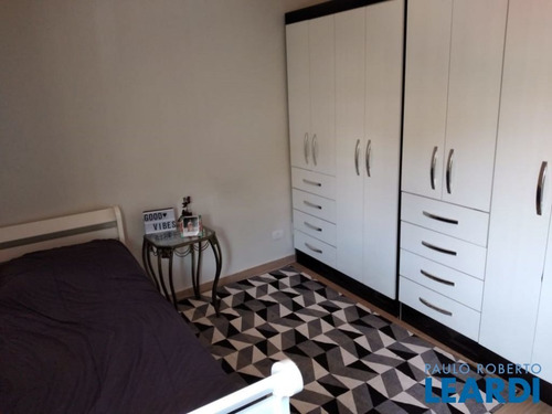 Imagem 7 de 15 de Casa Assobradada - Jardim Ubirajara (zona Sul) - Sp - 608831
