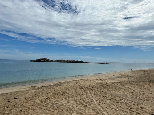 Vendo Terreno De 72.000 Mts, Playa Caribe, Isla De Margarita