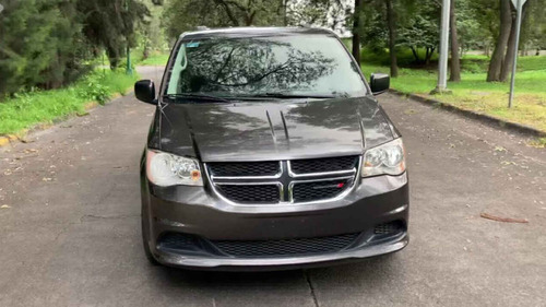 Imagen 5 de 15 de Dodge Grand Caravan 2017 5p Sxt V6/3.6 Aut