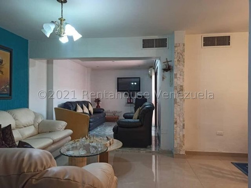 Imagen 4 de 27 de Jorge Sayegh, Vende Hermoso Town House #22-13404