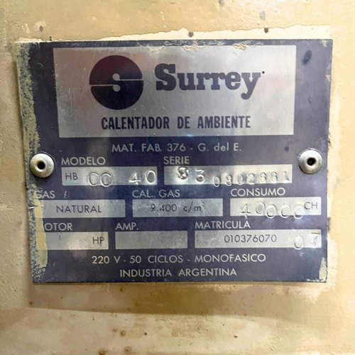 Calefactor De Aire Gas Natural Marca Surrey De 40.000 Cal/h Marrón Claro (Usado)