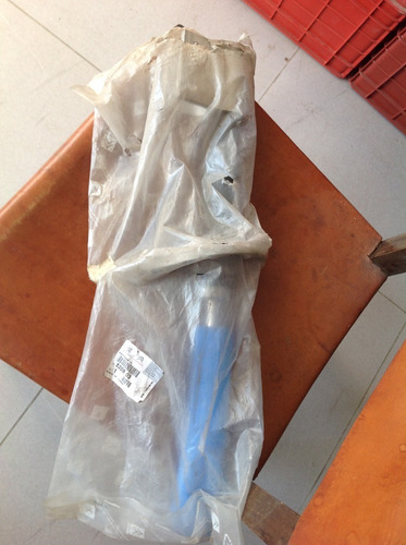 Imagen 7 de 10 de Repuestos Peugeot 308 (nuevos) Airbag,amort,espejo Ext.etc.