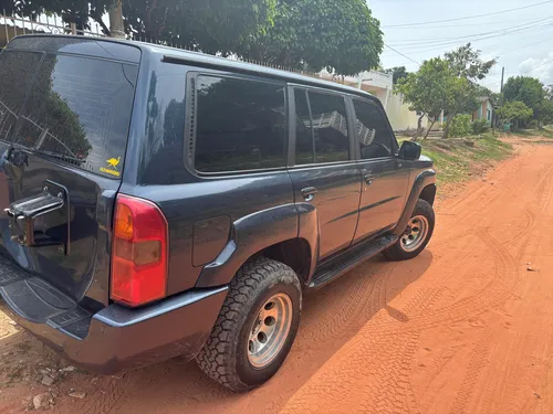 Nissan Patrol 3.0 Y61 Grx