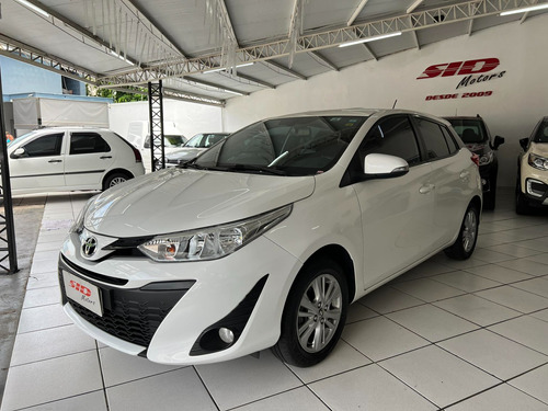 Toyota Yaris 1.3 16V FLEX XL PLUS TECH MULTIDRIVE