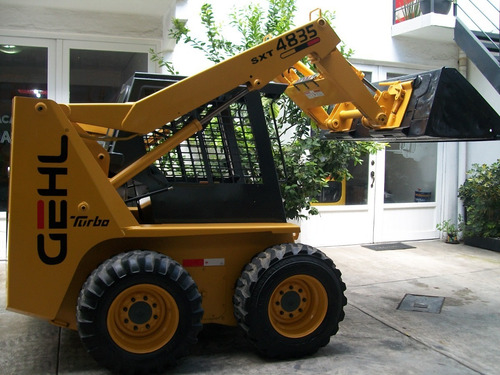 Imagen 5 de 13 de Minicargador Gehl