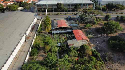 Imagen 7 de 30 de Galpones Con Locales Comerciales En Venta Av Hernan Garmendia Barquisimeto, Lara __ Monica E. Carrasquel 0424/556.57.59#