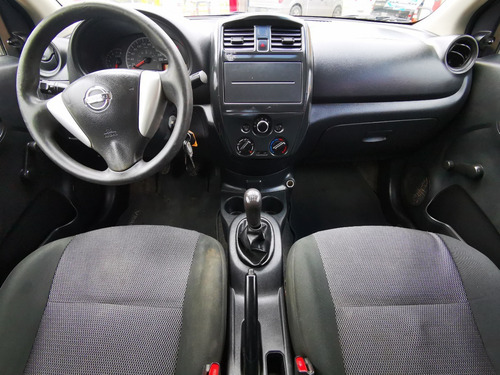Imagen 9 de 12 de Nissan Versa Drive Tm 2018