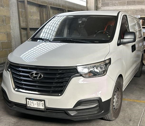 Hyundai Starex 2.4 Cargo Van