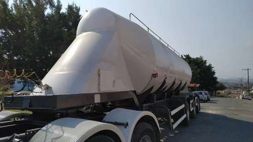 Imagem 1 de 9 de Carreta Silo Brucal