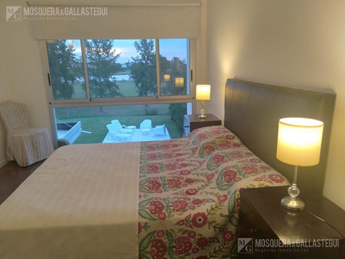 Imagen 12 de 29 de Lindísima Casa Al Golf En San Isidro Labrador