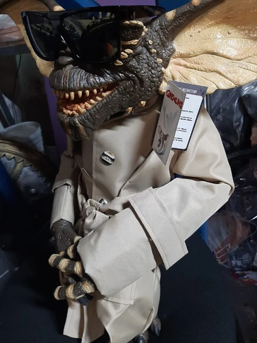 Muñeco Flasher Gremlin Puppet Decorativo Trick Or Treat
