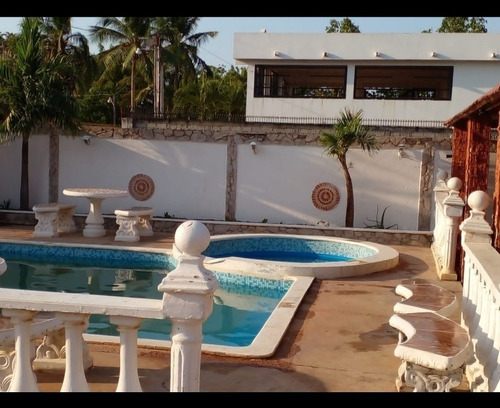 Imagen 3 de 6 de Granja/piscina En Villa Cerrada