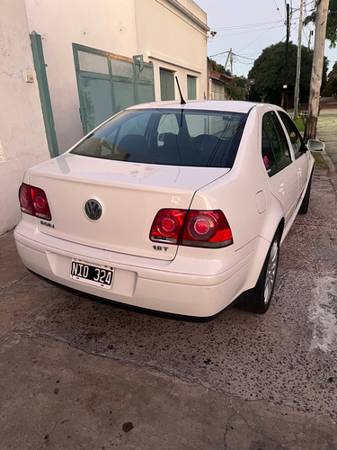 Volkswagen Bora 1.8 Highline T 180cv