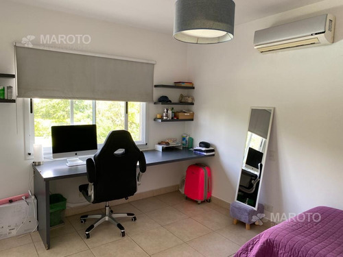 Imagen 16 de 24 de Casa En Alquiler Anual Amueblada . Maroto Propiedades