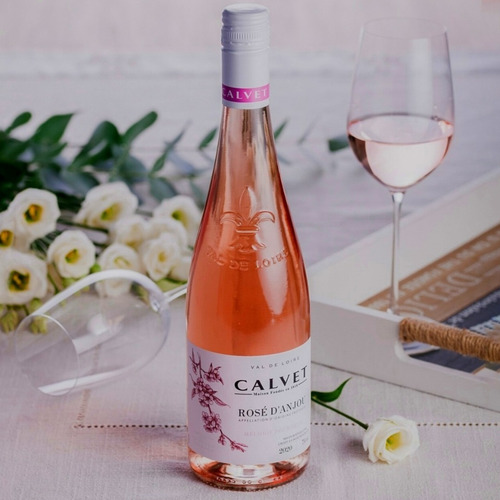 Imagem 2 de 2 de Vinho Rosé Francês Calvet Rose D'anjou 750ml
