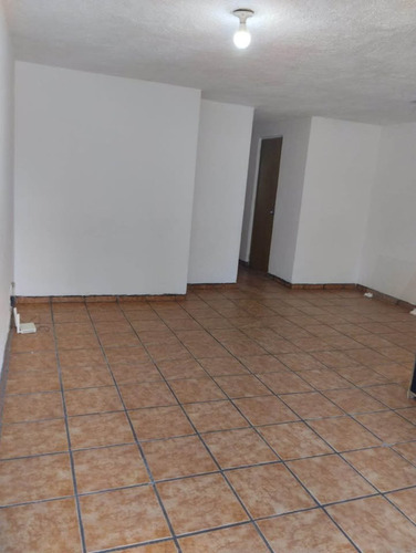 Se Vende Casa De Recuperación Bancaria En Dr. Rodolfo González H, Los Paraisos, León De Los Aldama, Gto. Arf
