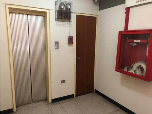 Edificio De Oficinas En El Rosal