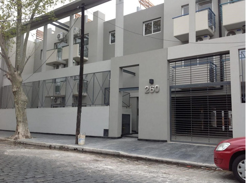 Departamento  En Venta En Morón,  G.b.a. Zona Oeste