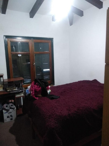 Hermoso Chalet En Venta (735m2) A 8min. Del Centro