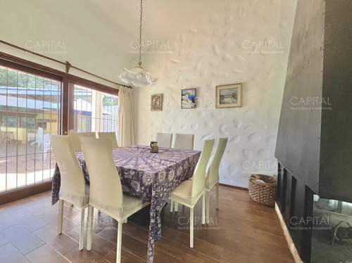 Excelente Casa En Venta En Playa Mansa