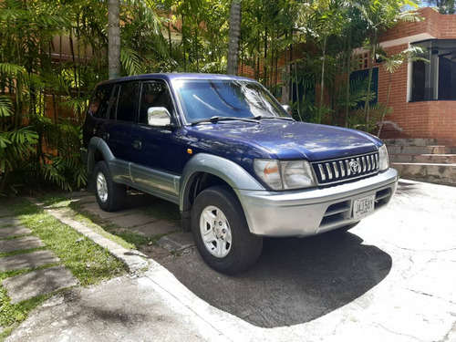 Imagen 2 de 9 de Toyota Prado Automático