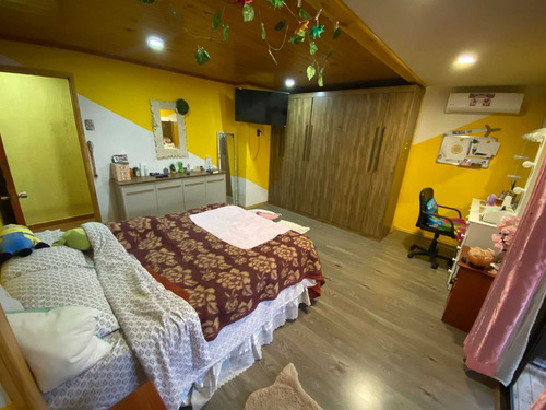 Hermosa Y Amplia Casa En Curico (105887)