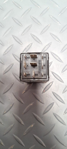 Relevador Numero 640 Audi A4 2008 1.8 (Usado)
