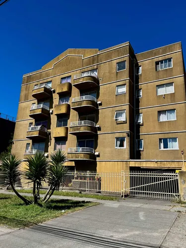 A 2 Cuadras De Uss Y Calle Paicaví, 2 Dorm + Servicio