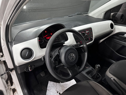 Volkswagen Up! 1.0 Highline 5p L14