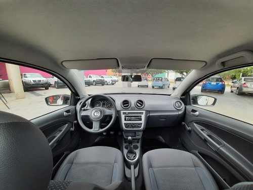 Imagen 13 de 15 de Volkswagen Saveiro 1.6 Starline Ac Mt