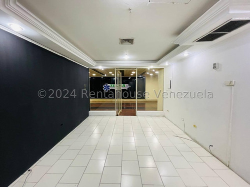 Oficina Comercial En La Iconica Y Prestigiosa Torre Sindoni De Maracay 24-24034 Irrr