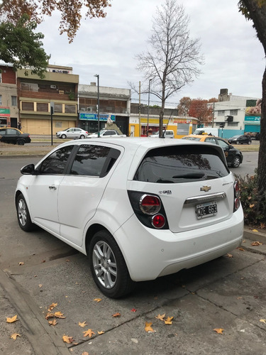 Imagen 6 de 10 de Chevrolet Sonic Ltz 5p