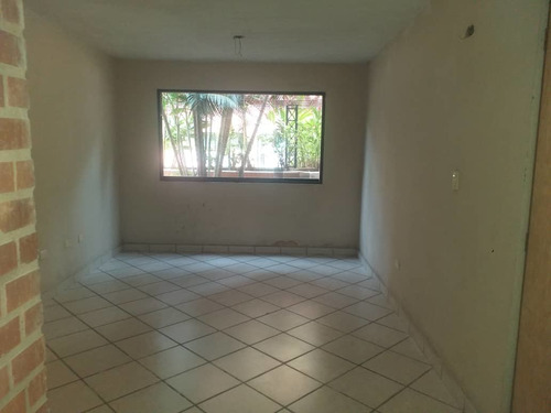 Imagen 11 de 15 de En Venta Apartamento En La Granja, Resd Balcones Del Norte
