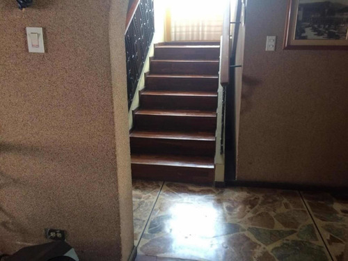Imagen 3 de 14 de Casa De 2 Pisos En Perfecto Estado Con Acabados De Lujo Como Mármol, Porcelanato Español Y Mas