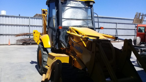 Retroexcavadora Komatsu Wb146-5