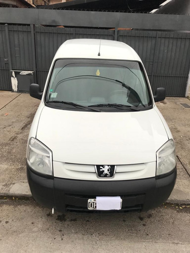 Peugeot Partner 1.6 Hdi Mixto Año 2015 Tomo Usado Financio