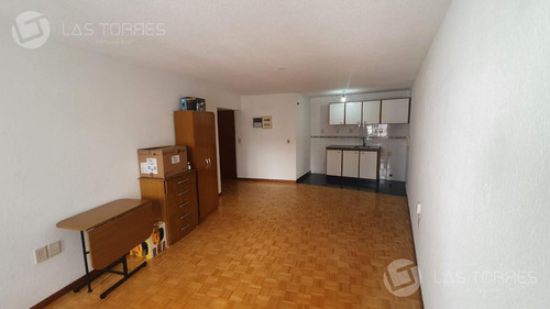 Piso 4 Al Contrafrente! 29m2. Portería 24hs, Cctv, Parrilleros. Gc $2.600