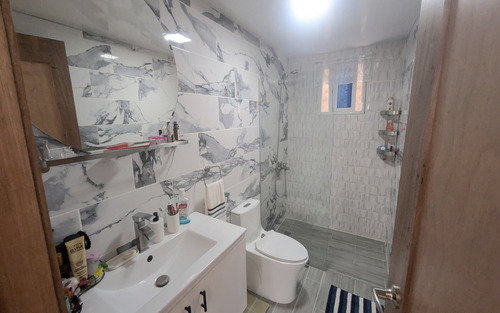 Apartamento Con Ascensor Respaldo Los 3 Ojos Con Charles De Gaulle