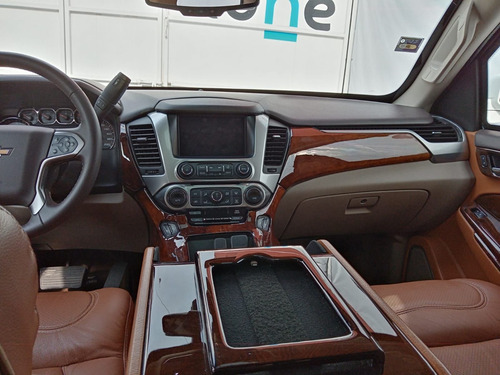 Imagen 11 de 15 de Chevrolet Suburban 2015 5.3 Lt V8 At Terminados De Devello B