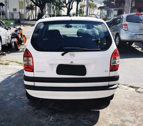 Imagem 4 de 8 de Chevrolet Zafira 2012 2.0 Elegance Flex Power Aut. 5p