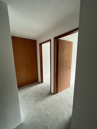 Imagen 14 de 28 de Venta Apartamento Ph 236 M2 4h/5b/4p Lomas De Las Mercedes