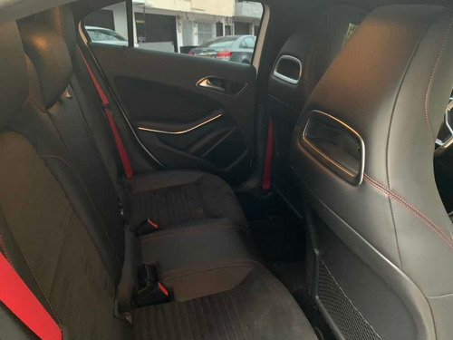 Mercedes Benz A45 Amg Modelo 2014